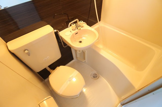 ラフォーレ一ノ谷の浴室