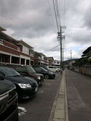 【駐車場】 | メリディオ　Ｂ | 駐車場があるので、車を買う予定の方も安心です