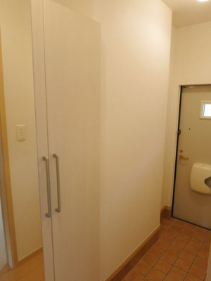 【玄関】 | メリディオ　Ｂ | 落ち着いた玄関です