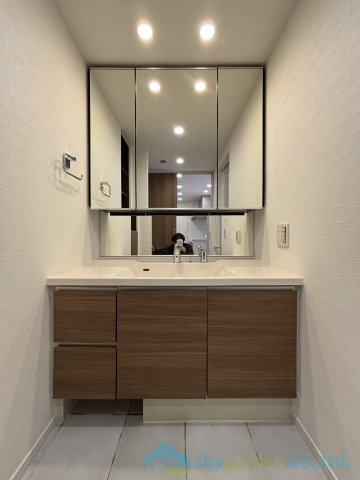 オハナ平塚袖ヶ浜の独立洗面台