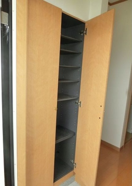 コンフォート Y,Sの玄関