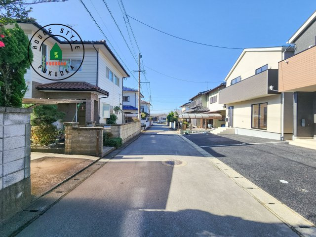 糟屋郡須恵町佐谷第1-2棟（1号棟）の前面道路含む現地写真|前面道路です。
