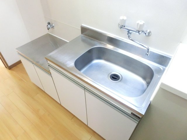 キャッスル小平のキッチン|使いやすいキッチンです