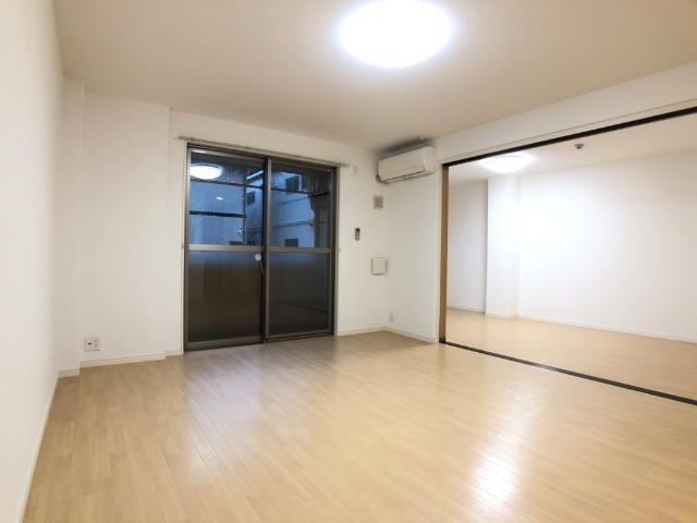 フレアマンションⅡの居間・リビング