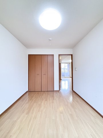 プランドール　ソフィアの洋室