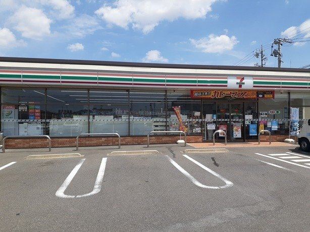 コーポ辻の周辺|セブンイレブン 岐阜東うずら店まで550m