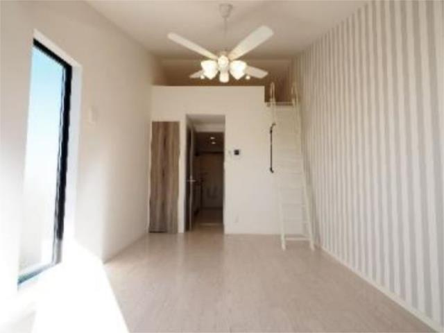 川崎市多摩区菅野戸呂のアパートの内装