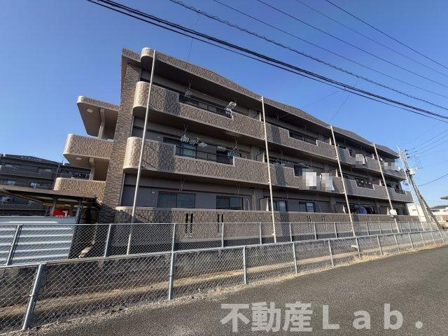 S・T・FハイツⅠの外観