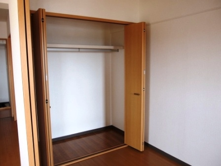 アネックス橋目の収納