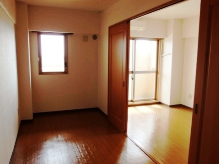 アネックス橋目の洋室