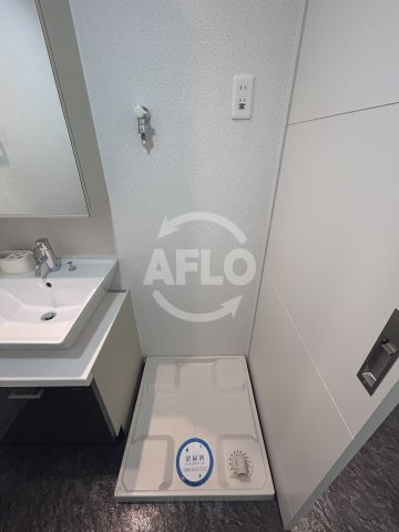 セノアタワー新大阪の洗面所|セノアタワー新大阪　洗濯パン