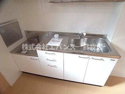 【キッチン】 | ハイツ・プリマベーラ | お料理しやすいキッチンです