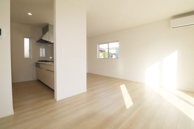 須賀川市日向町　　　１号棟　　　西袋1小学校、西袋中学区のキッチン|※同社施工例
