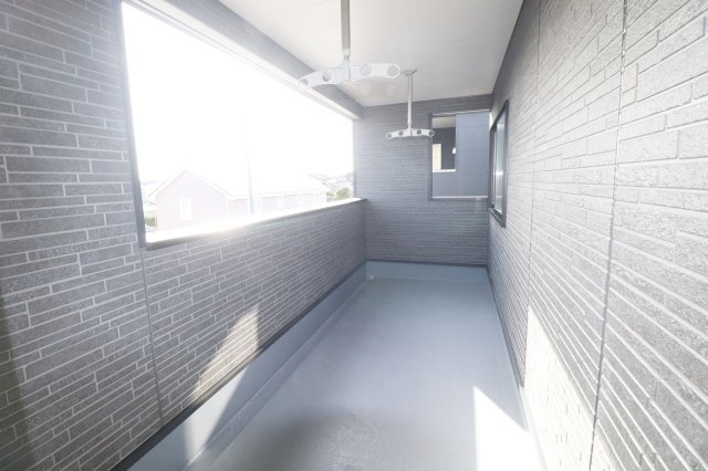 須賀川市日向町　　　１号棟　　　西袋1小学校、西袋中学区の洋室|※同社施工例
