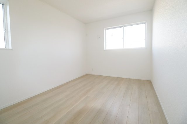 須賀川市日向町　　　１号棟　　　西袋1小学校、西袋中学区の収納|※同社施工例
