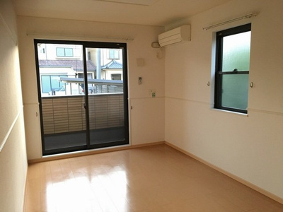 【居間・リビング】 | ラフィネメゾン | 内装は落ち着いています