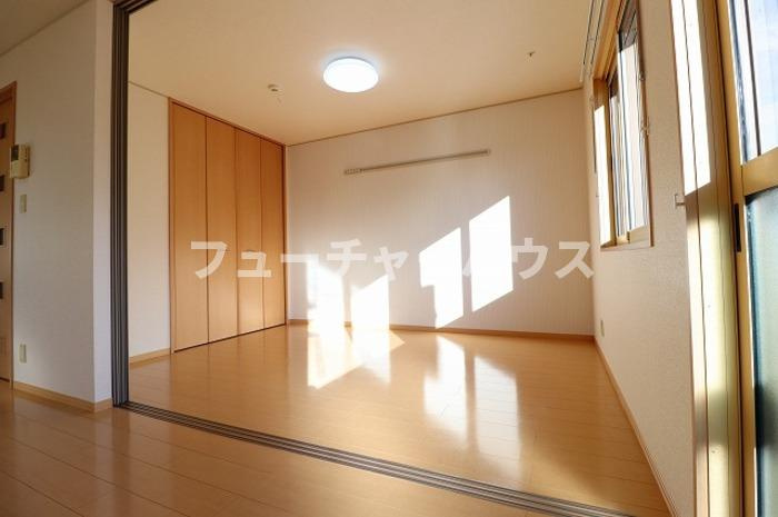 大黒屋　6の内装
