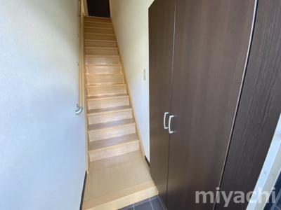 【玄関】 | モンシェール国府