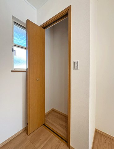 富谷市杜乃橋１丁目 大きな吹き抜けのある家♪の収納