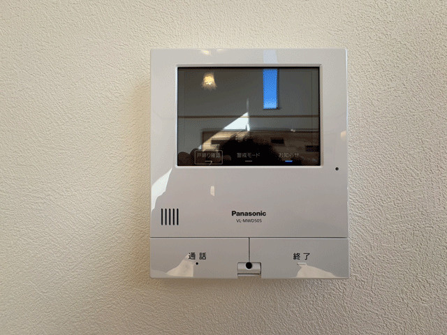 富谷市杜乃橋１丁目 大きな吹き抜けのある家♪のセキュリティ