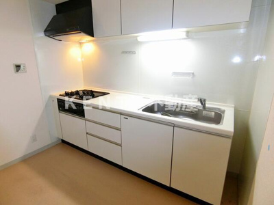 【キッチン】 | ステラメゾン大森 | お料理しやすいキッチンです