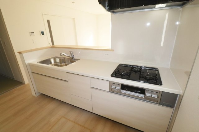 須賀川市日向町　　　3号棟　　　西袋1小学校、西袋中学区の居間・リビング|※同社施工例
