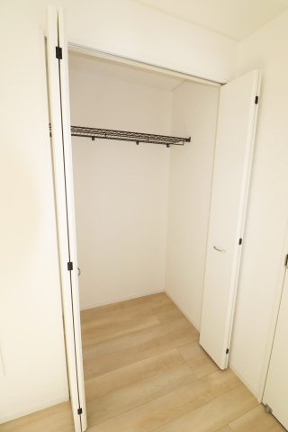 須賀川市日向町　　　3号棟　　　西袋1小学校、西袋中学区の収納|※同社施工例
