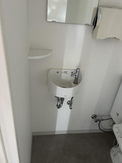 ヤングビル