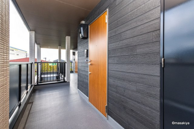 ヴィクトワール　オカのエントランス