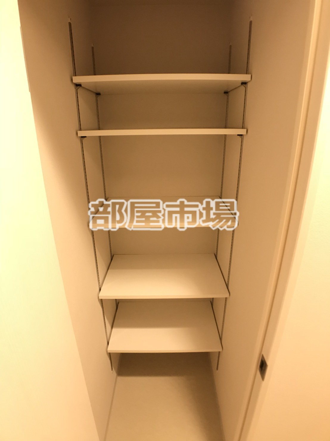 千代田区外神田３丁目の賃貸マンションのその他|シューズインクローゼット