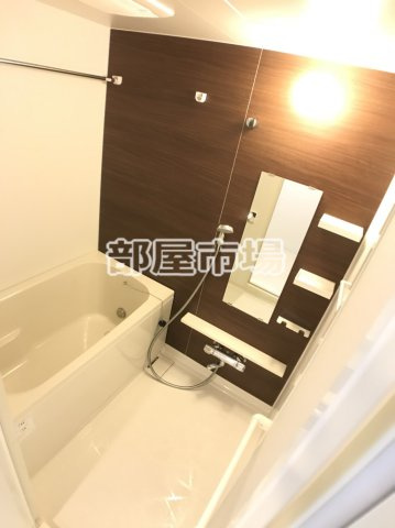 千代田区外神田３丁目の賃貸マンションの浴室