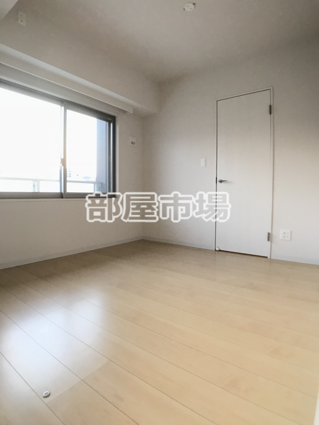 千代田区外神田３丁目の賃貸マンションの寝室