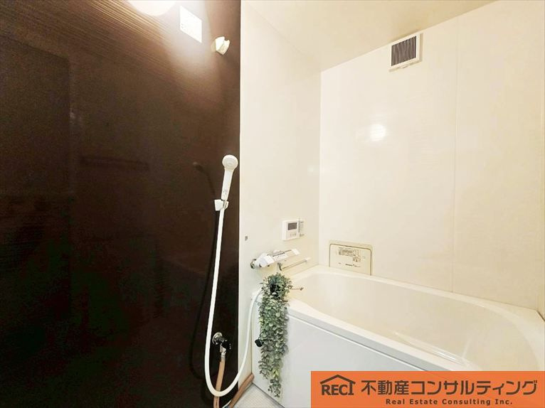 鳴尾小松住宅A棟の浴室