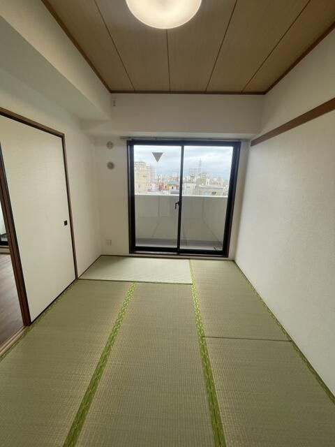 ロイヤルプラザ浅草の和室