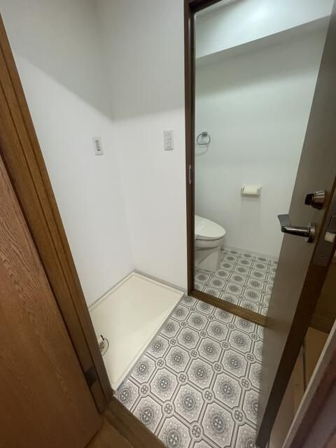 ロイヤルプラザ浅草の玄関