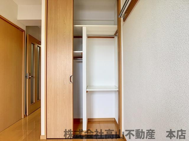 ロイヤルシティ自由ヶ丘の収納