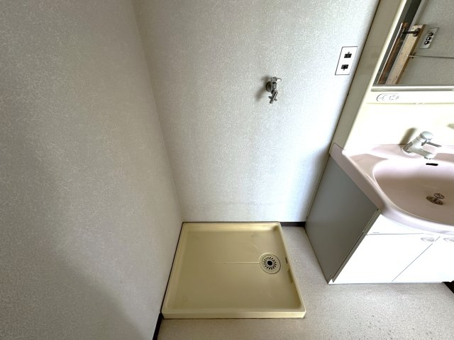 マンション・明舞バザールのランドリースペース