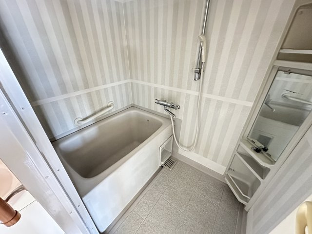 マンション・明舞バザールの浴室