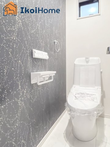 明石市朝霧町2丁目　新築戸建　のトイレ|【ホームページに現地動画掲載中】●年中無休：当日予約可●ウォシュレット・暖房便座脱臭機能付きトイレ