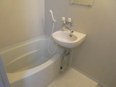 【浴室】 | ブライストンハイツ | ブライストンハイツブライストンハイツ※写真は同物件別部屋です