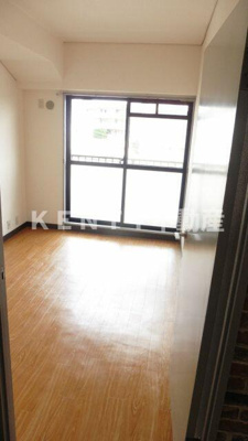 【居間・リビング】 | クレセント馬込 | ゆったりとした居間です