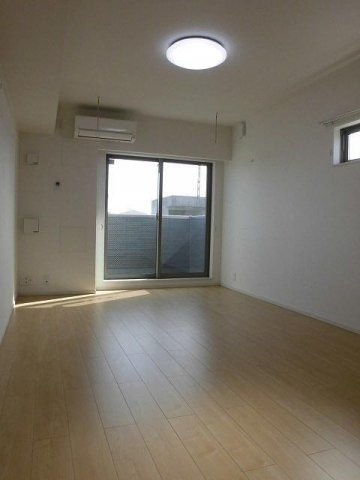 サニーオレンジの居間・リビング