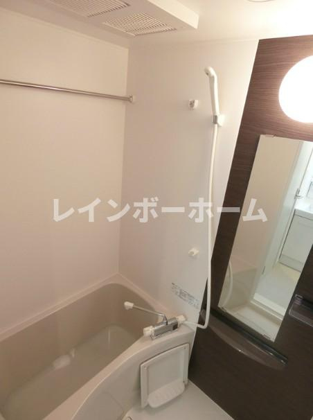 仲介手数料（賃料の1.10ヵ月）の50％OFF対象物件！の浴室|日々の暮らしに欠かせないお風呂です