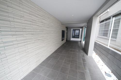 【ロビー】 | CASA SALUTE TOYOCHO | 落ち着いたロビーです