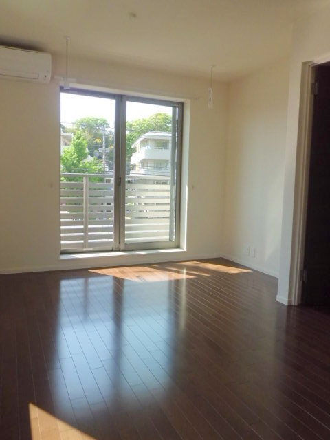 メゾン・ド・港南台のバルコニー