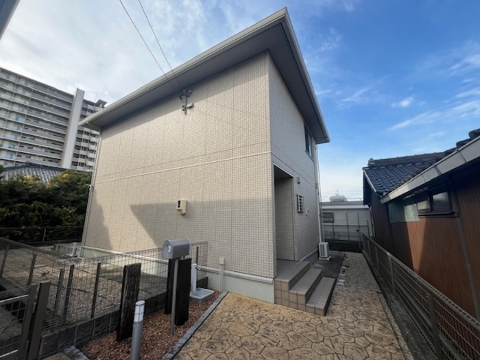 レスポワールA棟の外観