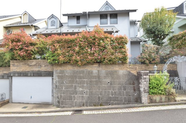 泉区西が岡1丁目 中古戸建 4180万円の外観