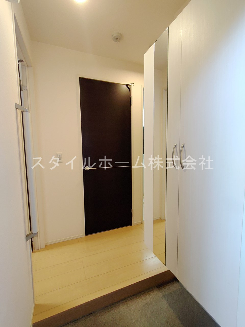 Ｂｅｌｌ　Ｓｉｌｋの玄関