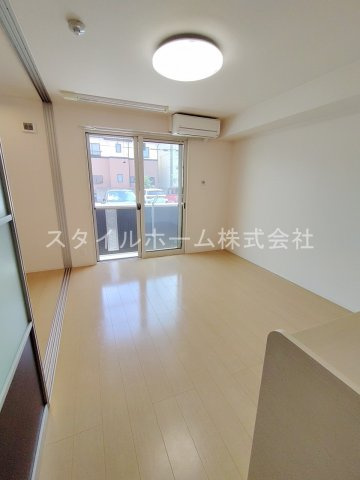 Ｂｅｌｌ　Ｓｉｌｋの居間・リビング