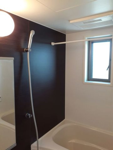 アークヒルズＬの浴室|落ち着いた空間のお風呂です